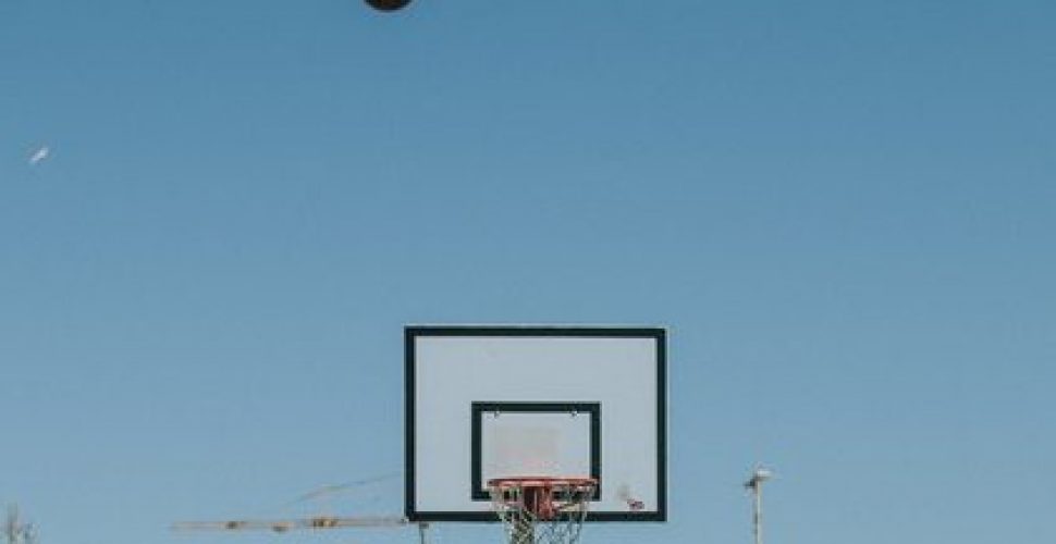 Coworking Setting GoalsA Trick for Setting Goals You Can Actually Meet