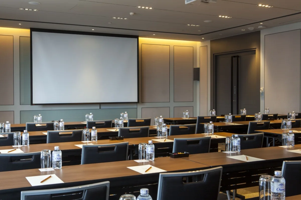 The Perks—Because You Deserve Some Luxurious Meeting Spot