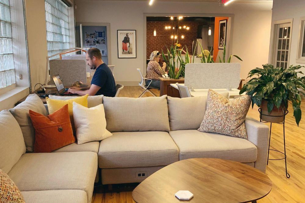 Why Remote Workers Thrive In Coworking Spaces Why Remote Workers Thrive in Coworking Spaces
